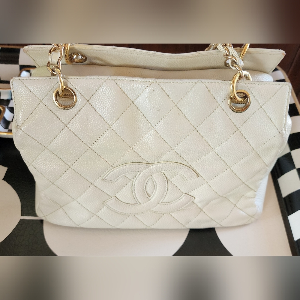 SOLD - Used Chanel Ivory Quilted Shoulder Bag with Gold Hardware